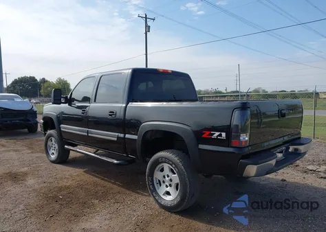 2005 Chevrolet Silverado 1500 Z71 z USA, uszkodzony, nr VIN 2GCEK13T851114187